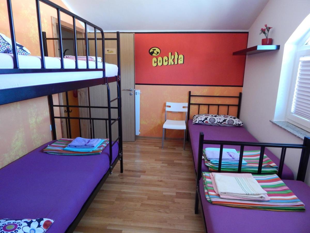 Hostel Ociski Raj Kozina Oda fotoğraf
