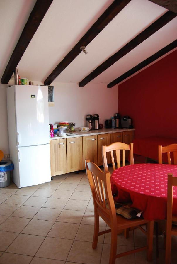 Hostel Ociski Raj Kozina Dış mekan fotoğraf