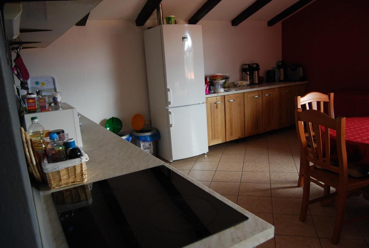 Hostel Ociski Raj Kozina Dış mekan fotoğraf
