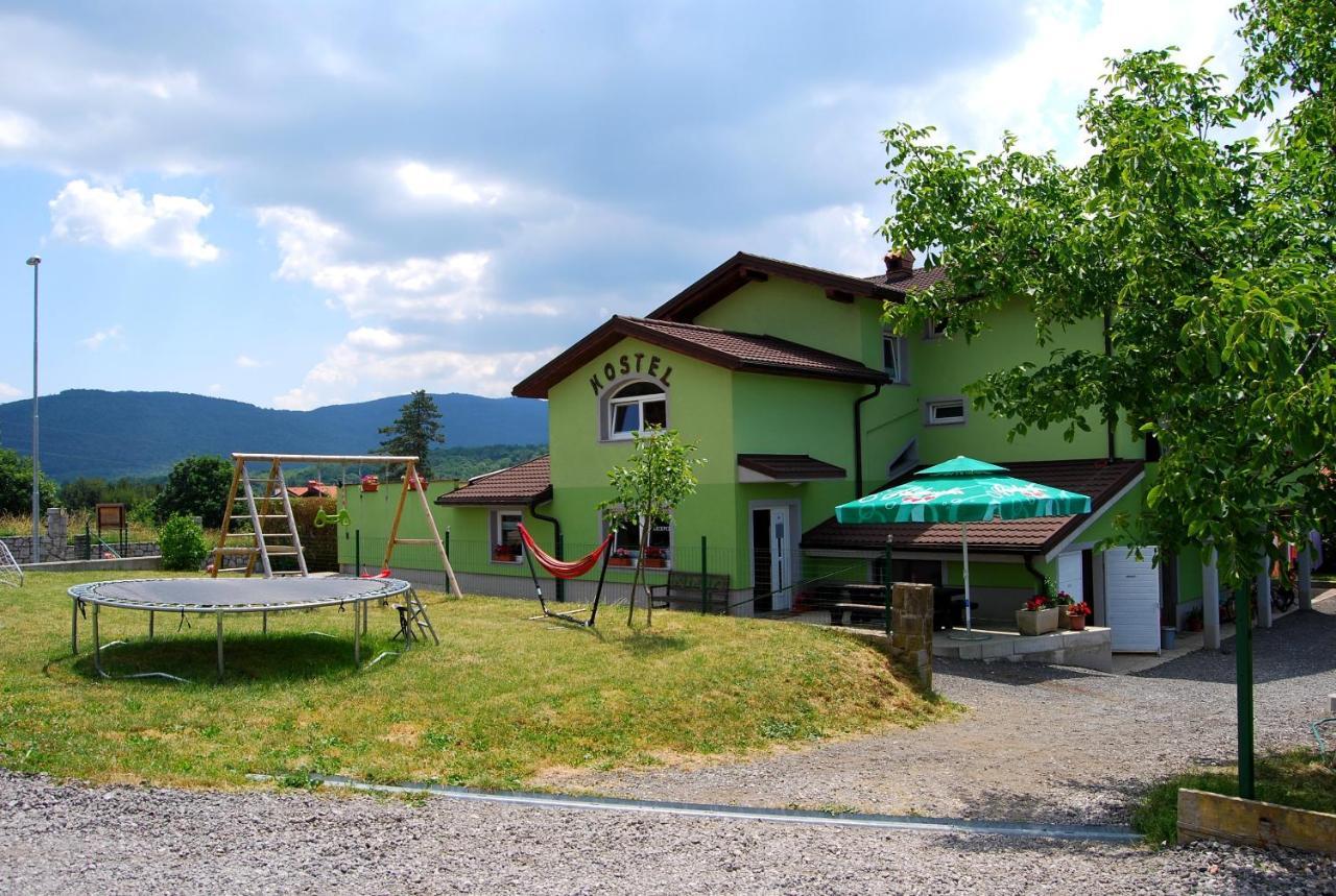 Hostel Ociski Raj Kozina Dış mekan fotoğraf